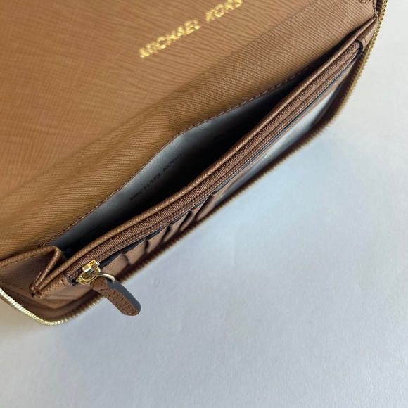 Michael Kors Tan Genuine Pebble Leather Zip Around Wallet - Picture 9 of 10